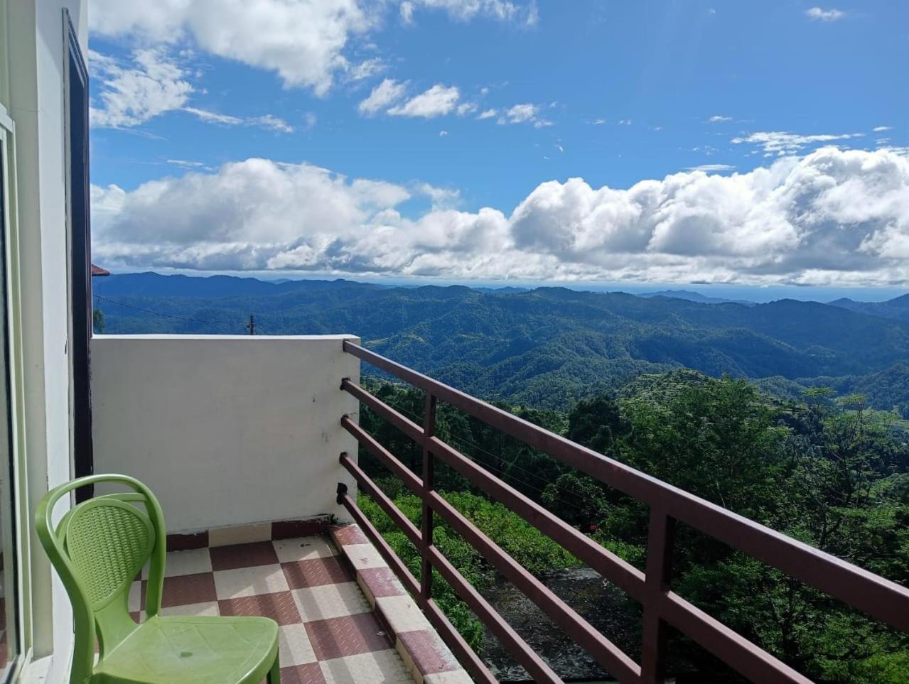 Sunny Pines Resort Лансдаун Екстер'єр фото